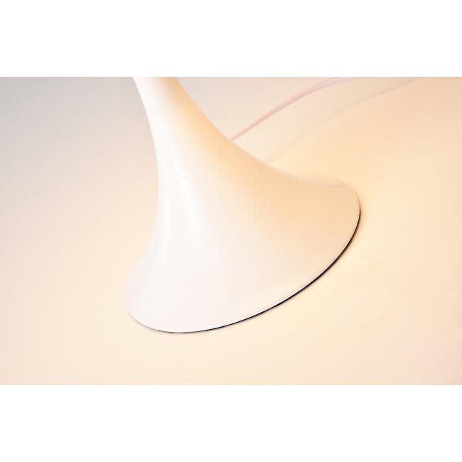 Johann Table Lamp - White - 5 - White abstract shape, soft gradient background, minimalistic design, smooth curves, elegant