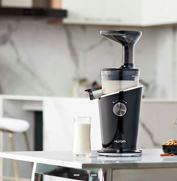 Hurom H100s Cold Pressed Slow Fruit Juicer Easy Series Black Pearl