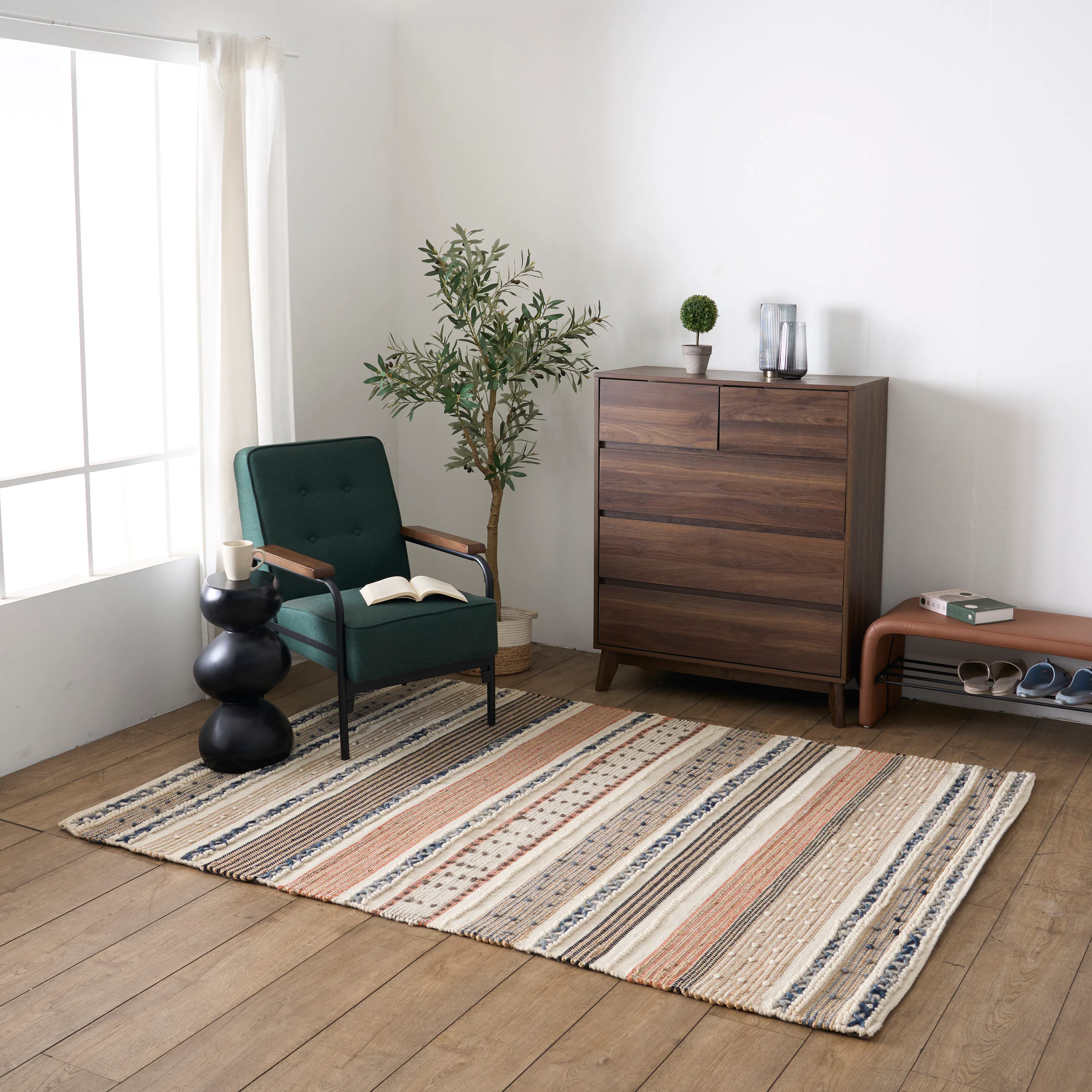 Panoply Low Pile Rug - 2.3m x 1.6m - 9
