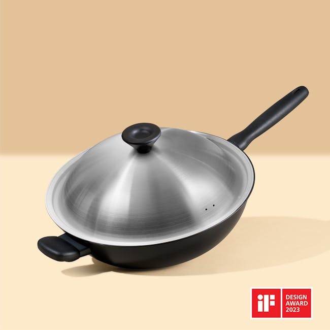 Meyer Midnight Nonstick Hard Anodized 32cm Covered Stirfry with Helping Handle - 5