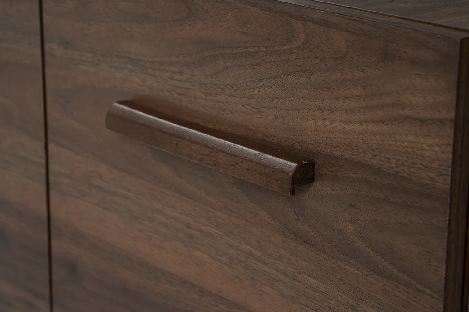 Sandra Shoe Cabinet - Walnut - 10 - Wooden drawer handle, polished finish, natural wood grain, sleek design, minimalist