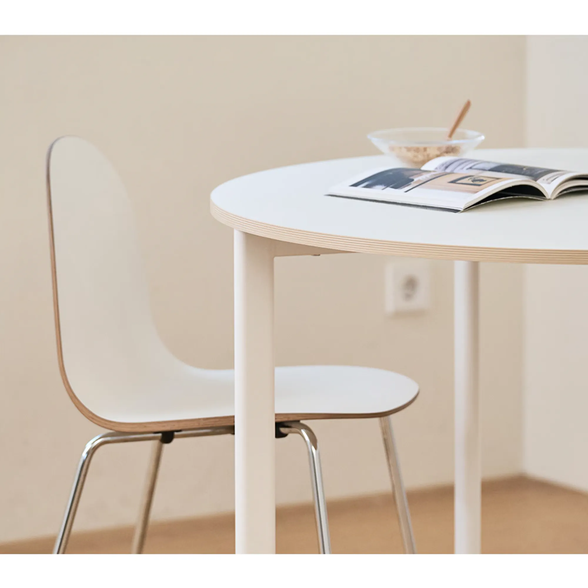 Kira Round Dining Table 1m - Warm White - 9