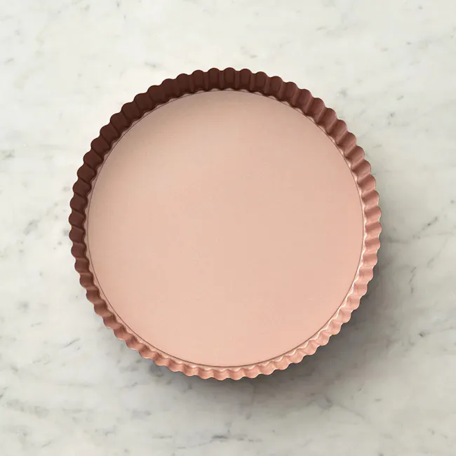 Wiltshire Rose Gold Quiche & Tart Pan - 4 - Mint green, scalloped edge, round plate, pinkish hue, elegant design, rustic