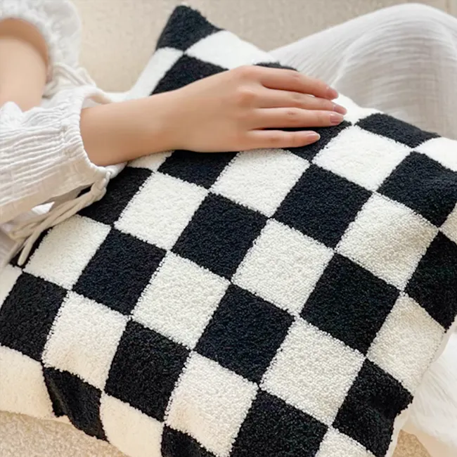 Checkered Cushion - Black - 3