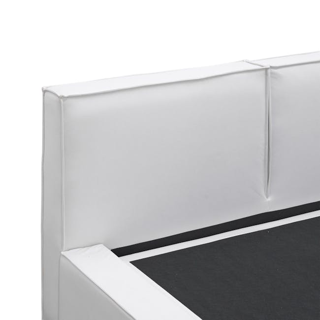 Maine Storage King Bed - Light Grey (Pet Friendly) - 14