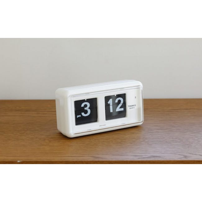 TWEMCO Table Clock - White - 6