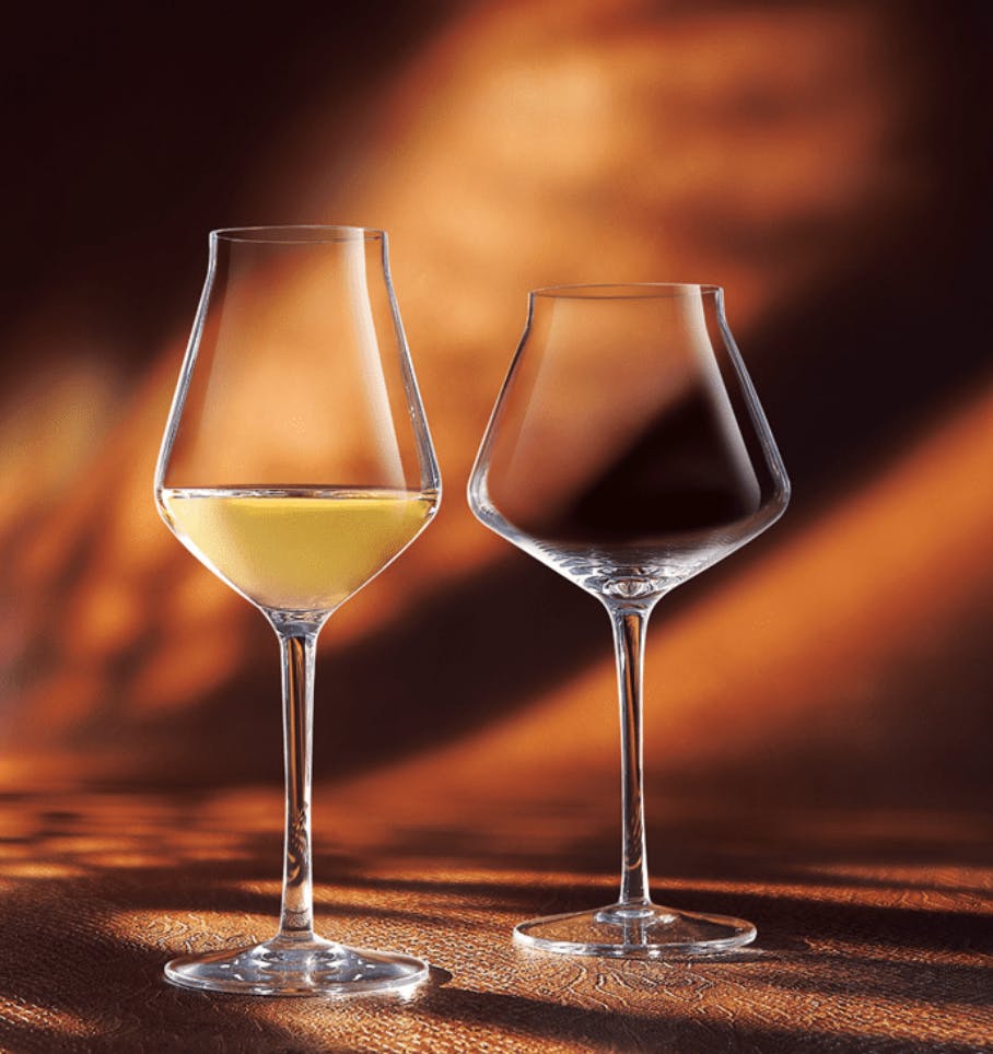https://hipvan-images-production.imgix.net/product-images/dd7080dd-a848-4580-a556-50918e4b0310/Chef---Sommelier--Chef---Sommelier-Reveal_Up-Soft-Wine-Glass--Set-of-6-_3-Sizes_-6.png?auto=format%2Ccompress&fm=jpg&cs=srgb&ar=1%3A1&fit=fill&bg=ffffff&ixlib=react-9.5.4