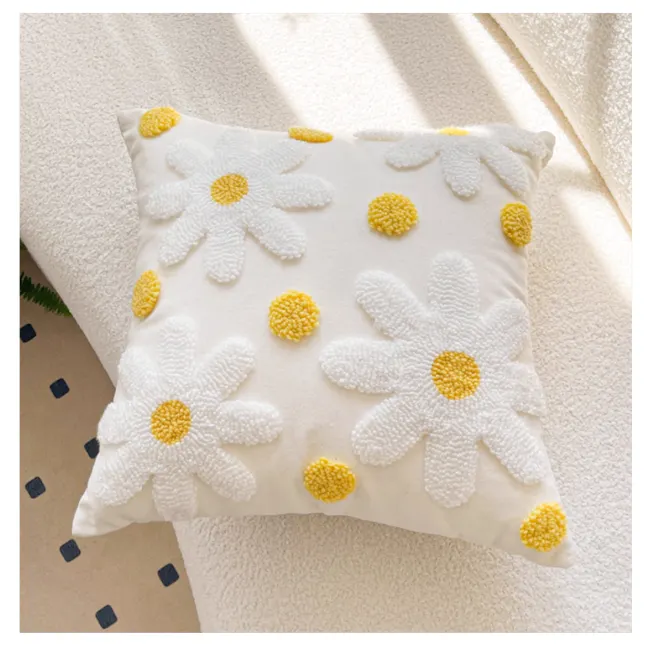 White Daisy Cushion Cover - 2