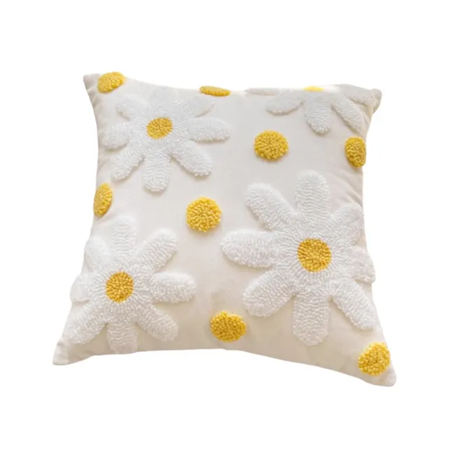 White Daisy Cushion Cover - 1