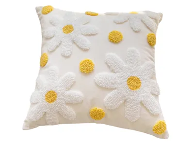 White Daisy Cushion
