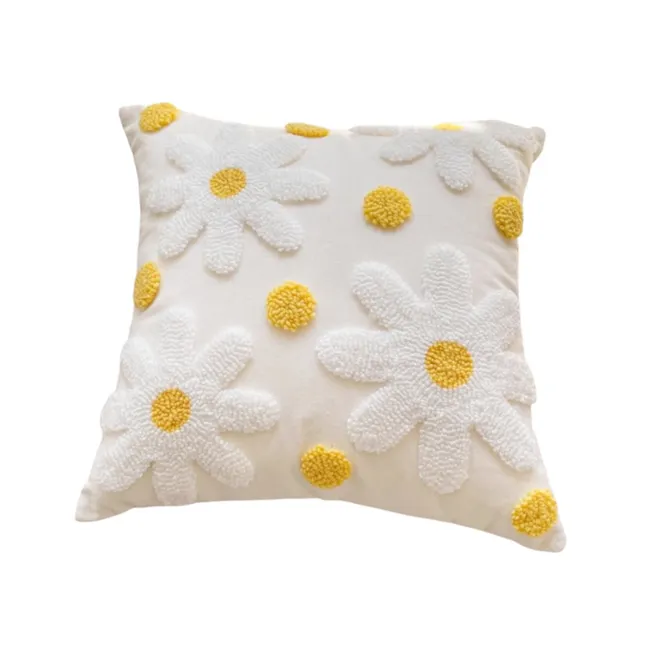 White Daisy Cushion - 1