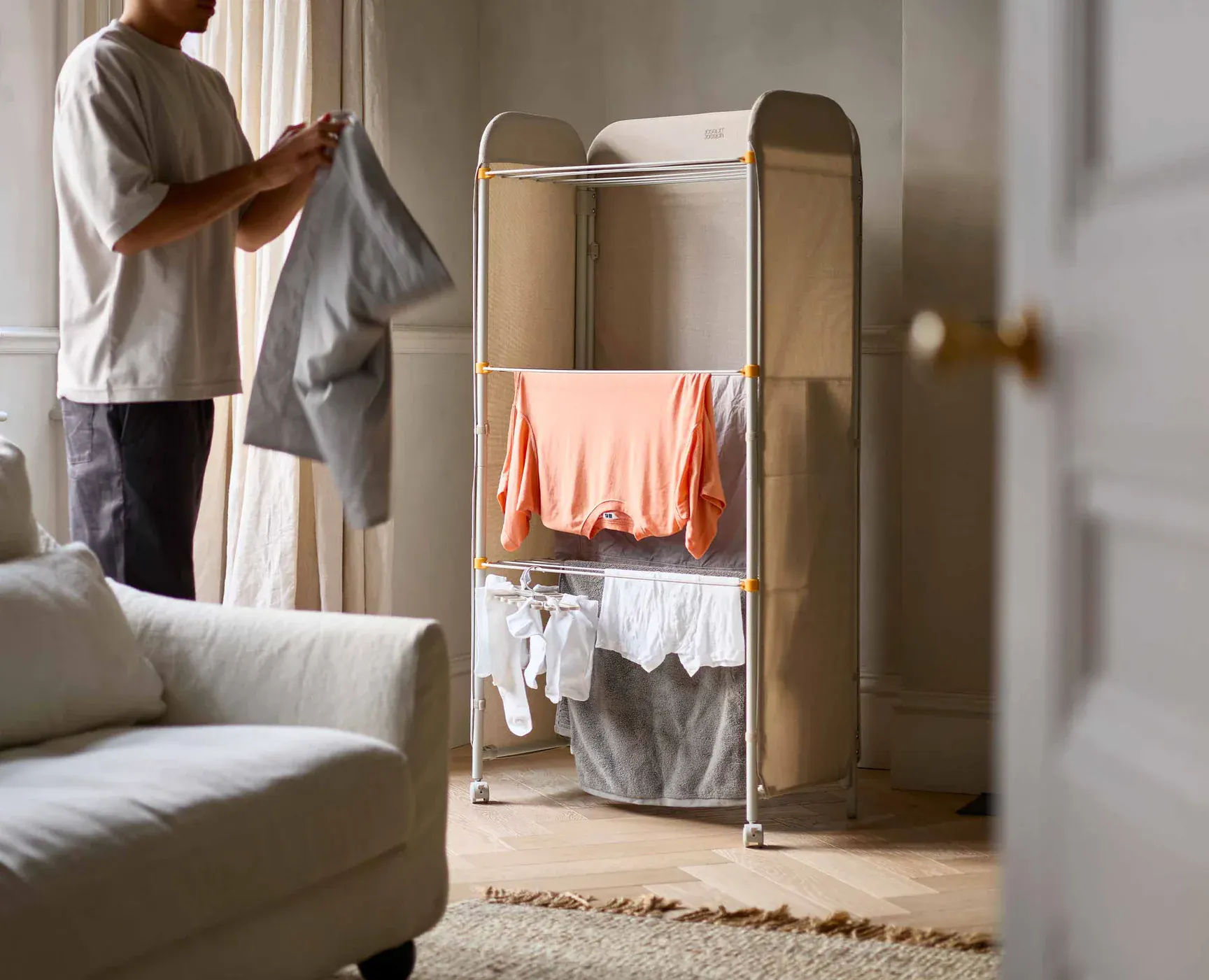 Joseph Joseph Eclipse Screen Airer - Ecru - 9