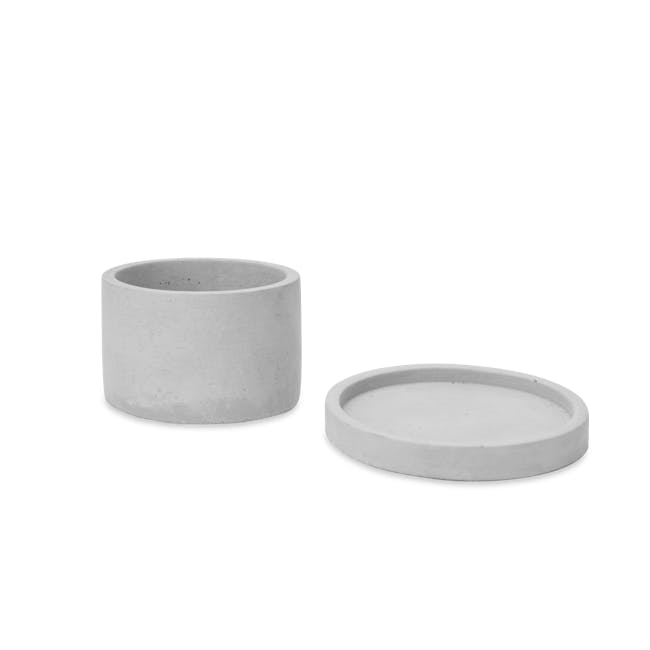Round Concrete Pot with Saucer - Small - 1