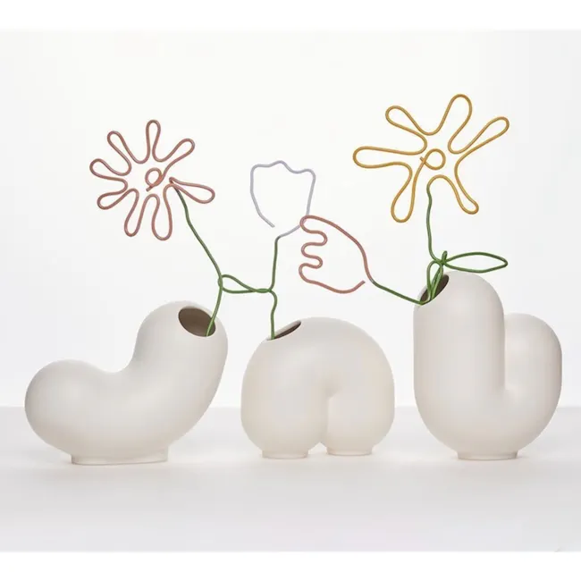 Kirby Vase - Jay (White) - 6