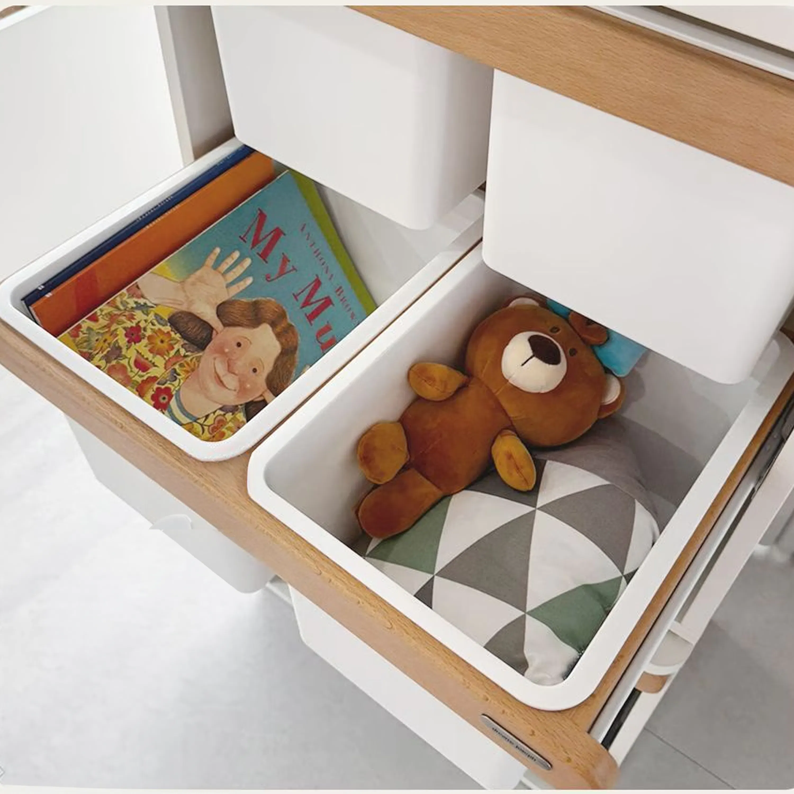 (As-is) Tommie Kids Storage Organiser Shelf - 10
