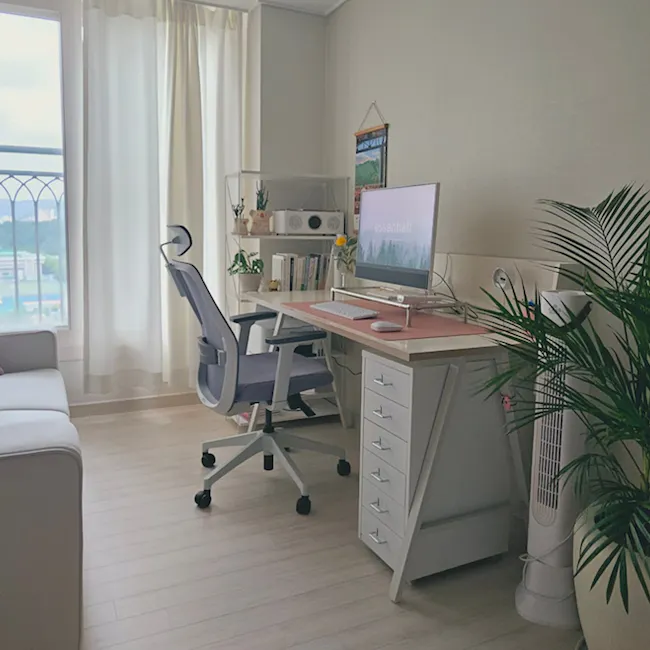 Carsen High Back Mesh Office Chair - White - 13 - Modern home office, minimalist design, ergonomic chair, desk with built-in