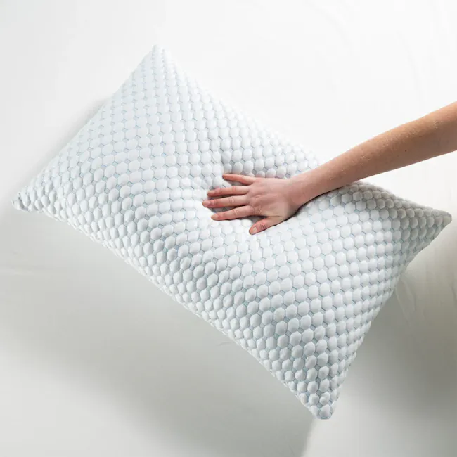 Robinsons Cooling Memory Foam Pillow Hotel Collection - 4