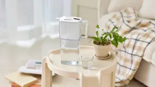 BRITA Liquelli Water Filter Jug 2.4L - 12