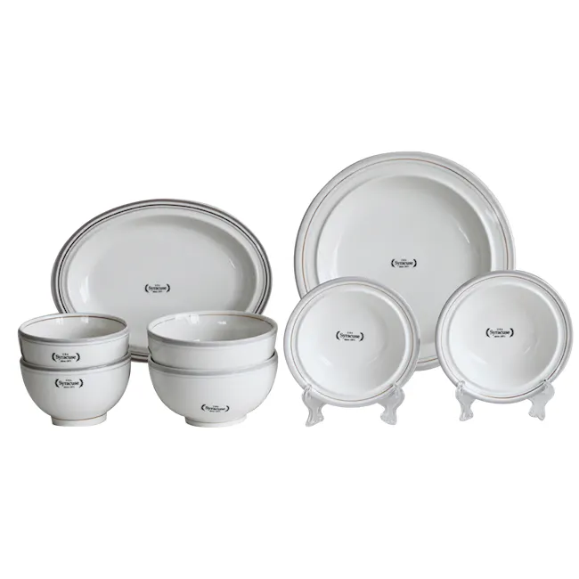 Syracuse Maple 8-Piece Ceramic Dinnerware Set - Winter Grey - 6