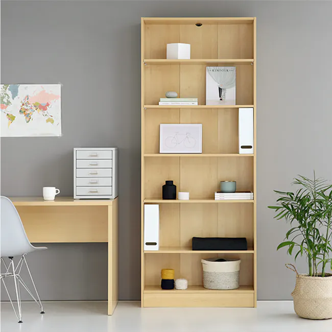 Samsan Bookcase 0.8m - Oak - 3 - Wooden shelf, minimalist design, light wood finish, open shelving, decorative items, books