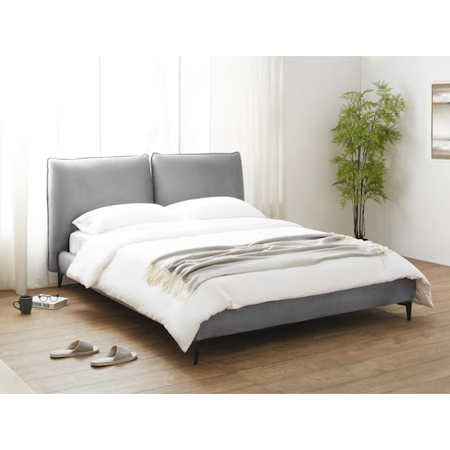 Leon Queen Bed - Light Grey (Spill Resistant) - 1