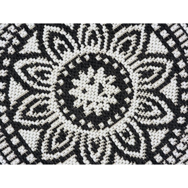 Essenza Round Flatwoven  Rug 1.2m - Black Mandala - 3