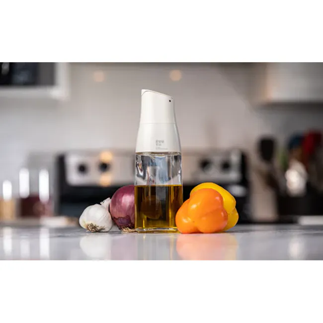 Zuutii Drip-Free Oil Carafe - Deep Blue - 6 - vibrant kitchen scene, fresh ingredients, culinary tools, modern kitchen