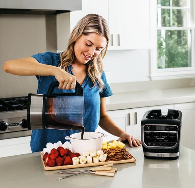 Ninja hot and cold blender, TV & Home Appliances, Kitchen