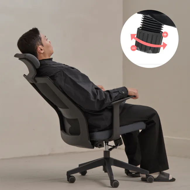 Carsen High Back Mesh Office Chair - Black - 8 - Office chair, ergonomic chair, modern chair, reclining chair, man sitting