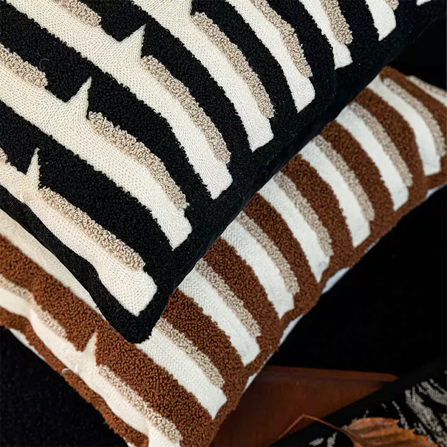 Katho Cushion - Black - 3