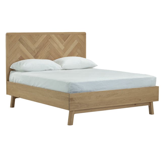 Gianna Queen Bed with 2 Gianna Bedside Tables - 2