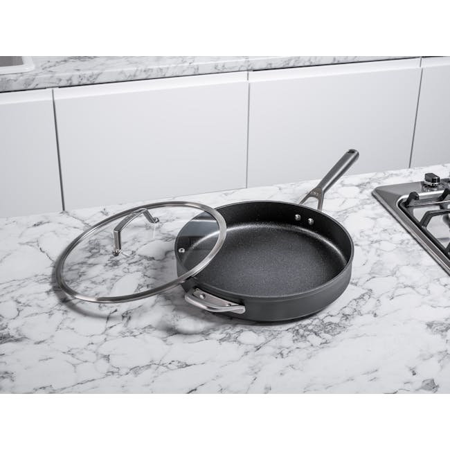 Ninja ZeroStick Cookware 30cm Saute Pan with Lid - 6