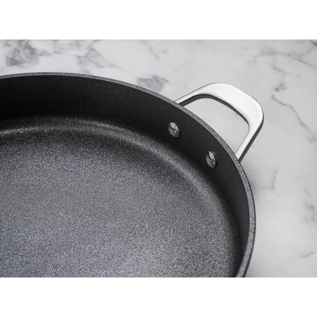 Ninja ZeroStick Cookware 30cm Saute Pan with Lid - 8