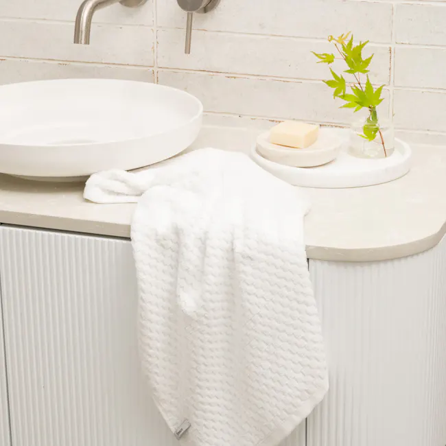 Robinsons Core Collection Quick Dry Premium Hand Towel - White - 2