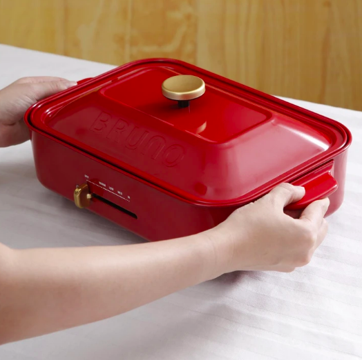 BRUNO Exclusive Bundles - Red Compact Hotplate + Attachments (4