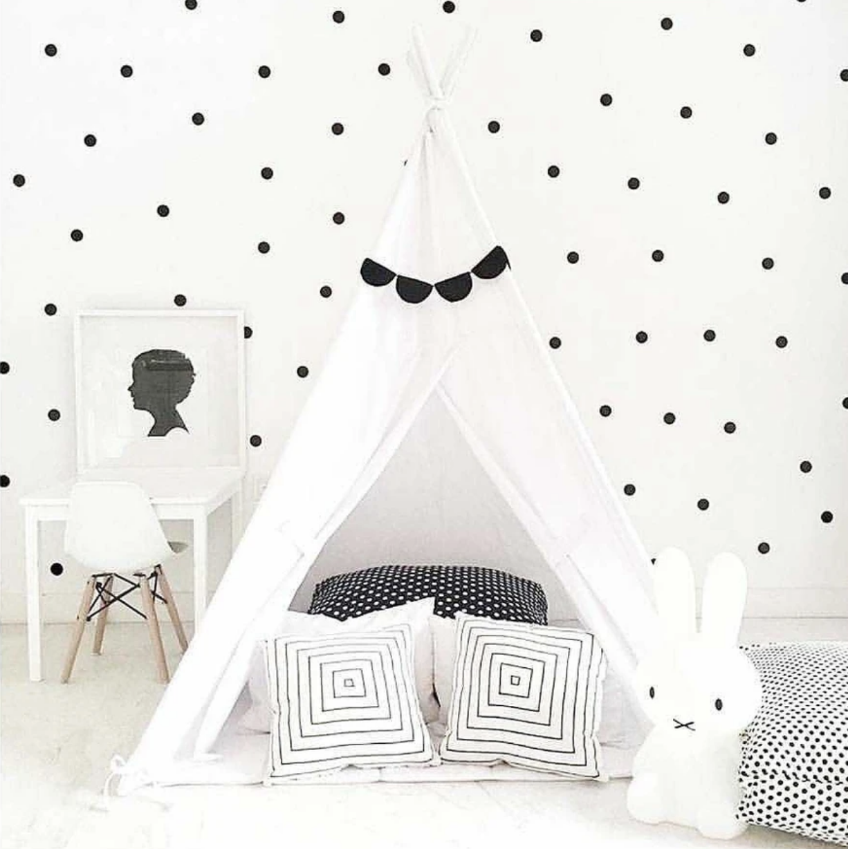 Urban Li'l Polka Dots Wall Decal Black, Urban Li'l HipVan