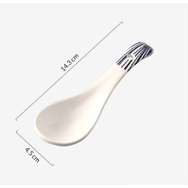 Table Matters Blue Illusion Spoon (2 Sizes) - 3