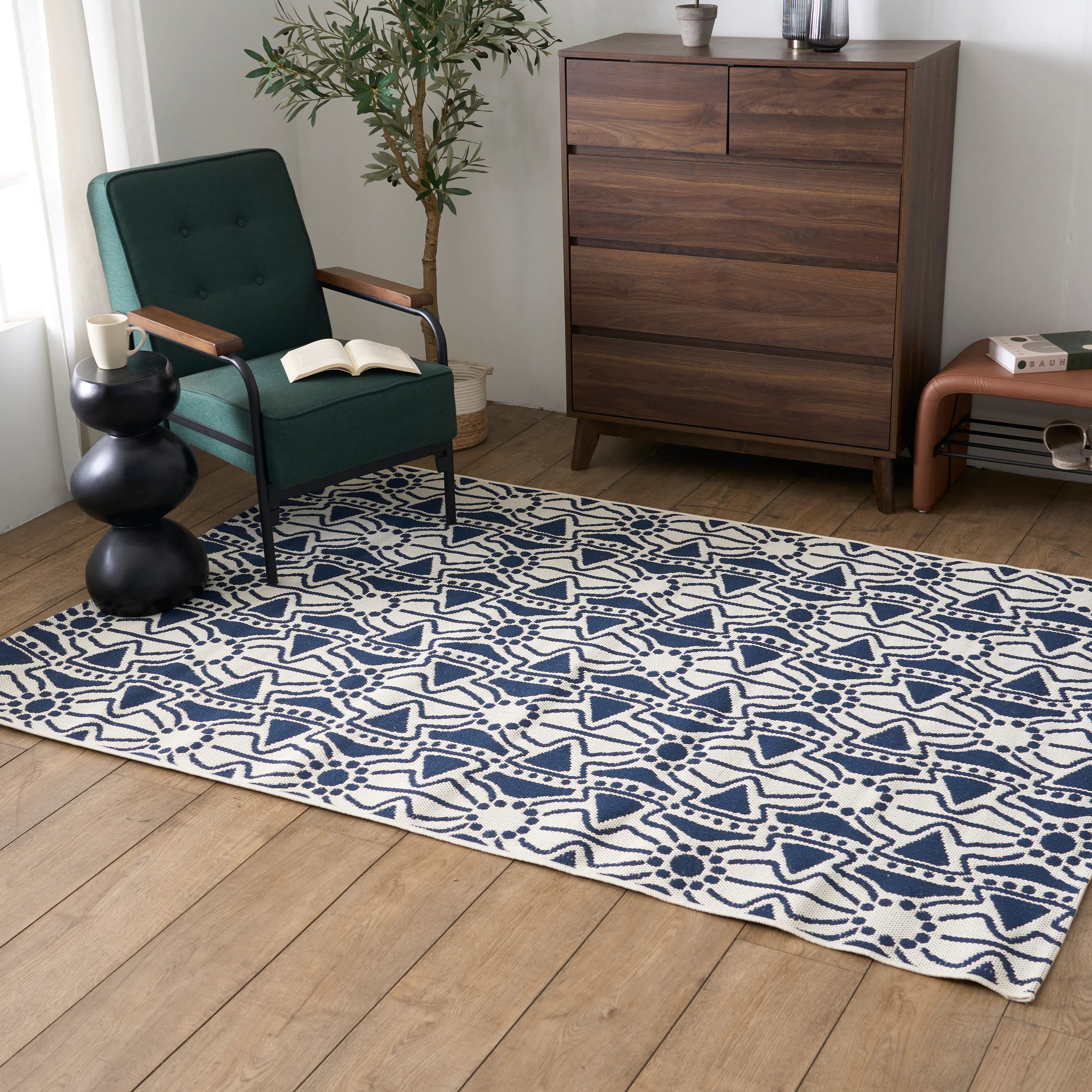 Durba Low Pile Rug - 2.3m x 1.6m - 7