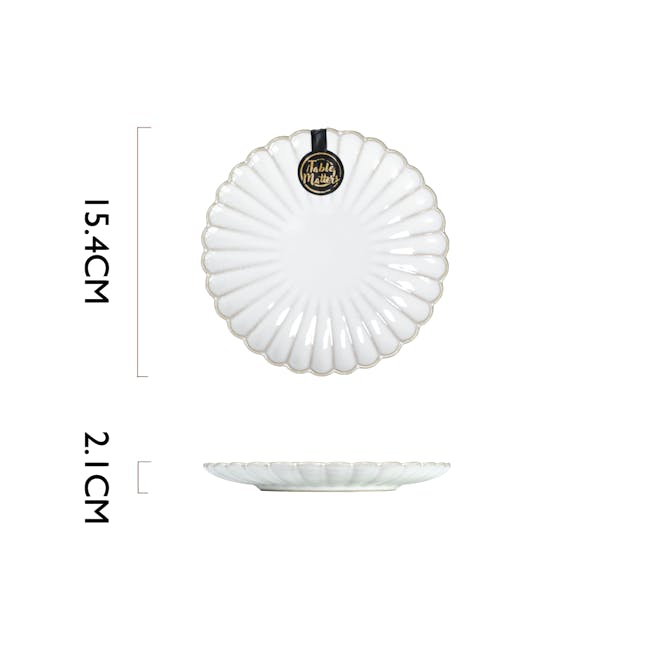 Table Matters White Scallop Plate (3 Sizes) - 6