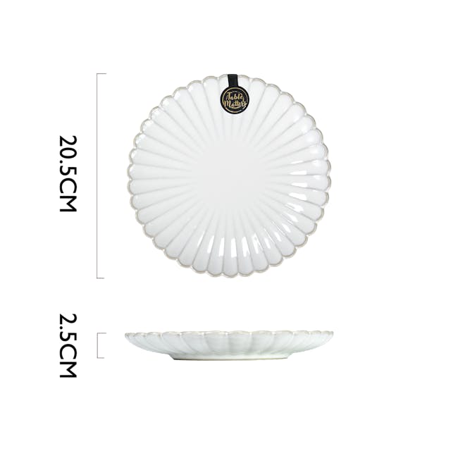 Table Matters White Scallop Plate (3 Sizes) - 7