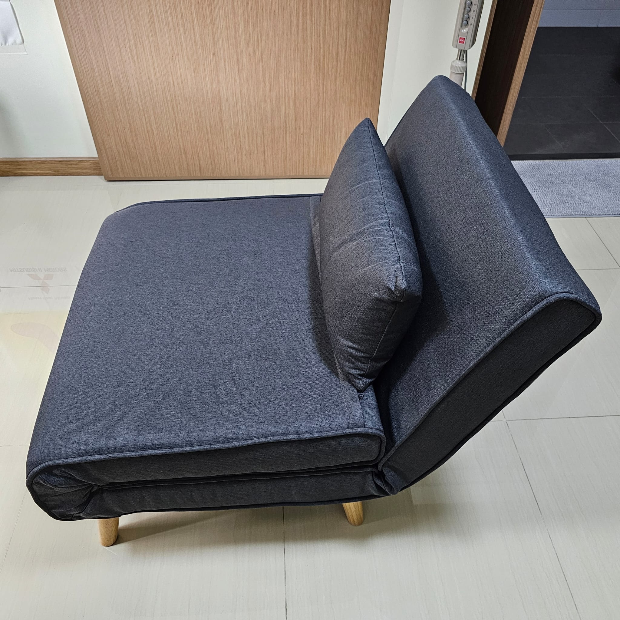 Customer home photo 8: Just a nice size for a short nap !
