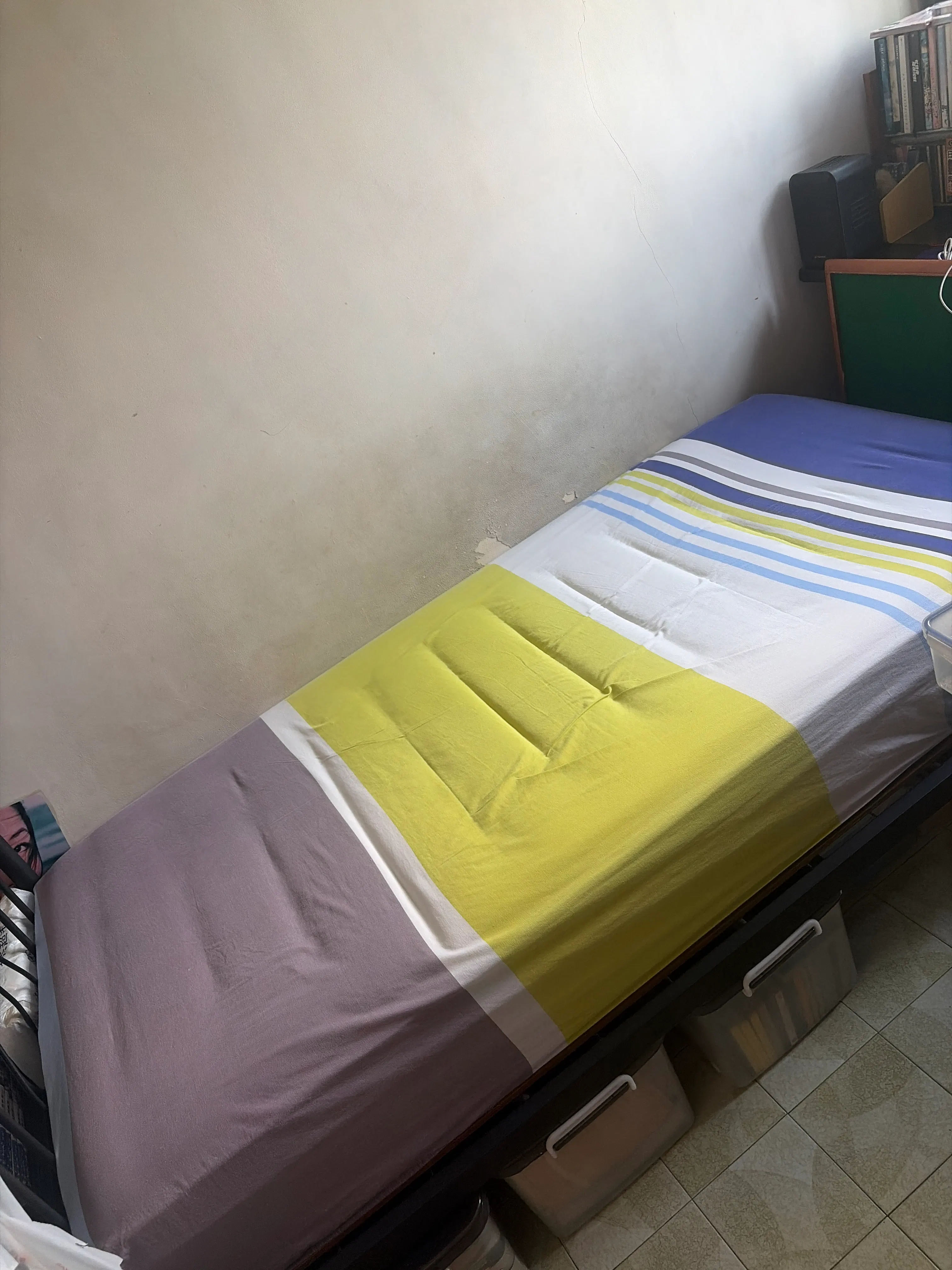 Customer home photo 6: It was cooler than I can imagine at first and firmness of the mattress is just nice. I have a good night sleep