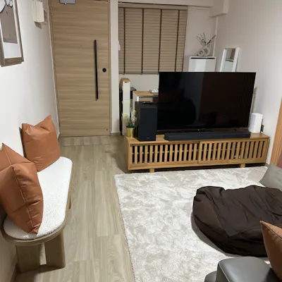 Customer home photo 11: Absolutely love the item. Preferred the Oak - Colour is juz right.
The sliding doors are great. Looks amazing with our decor 🤩