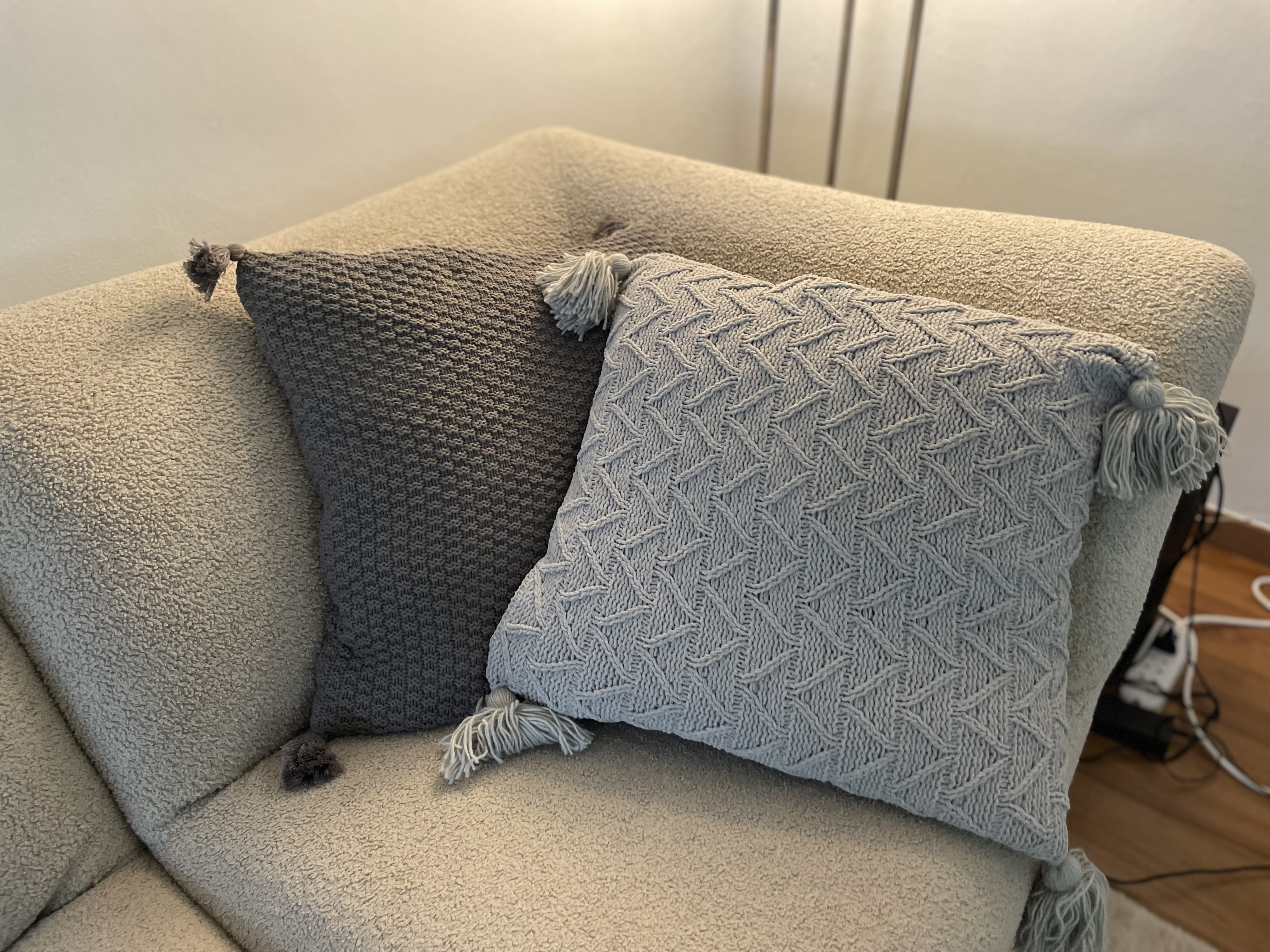 Customer home photo 3: Looks nice on my sofa.