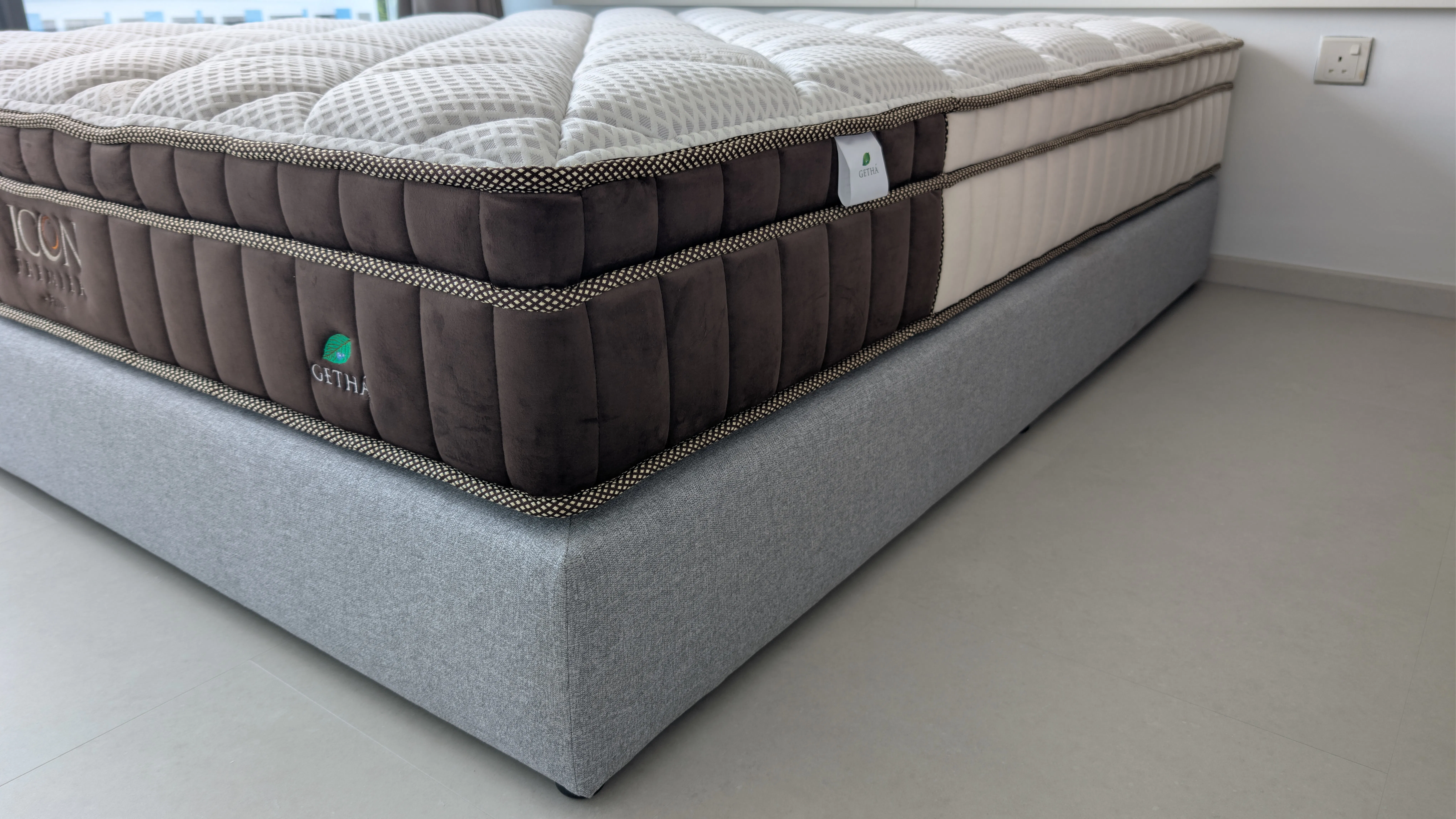 Customer home photo 1: On time delivery, just the divan and correct height I was looking for