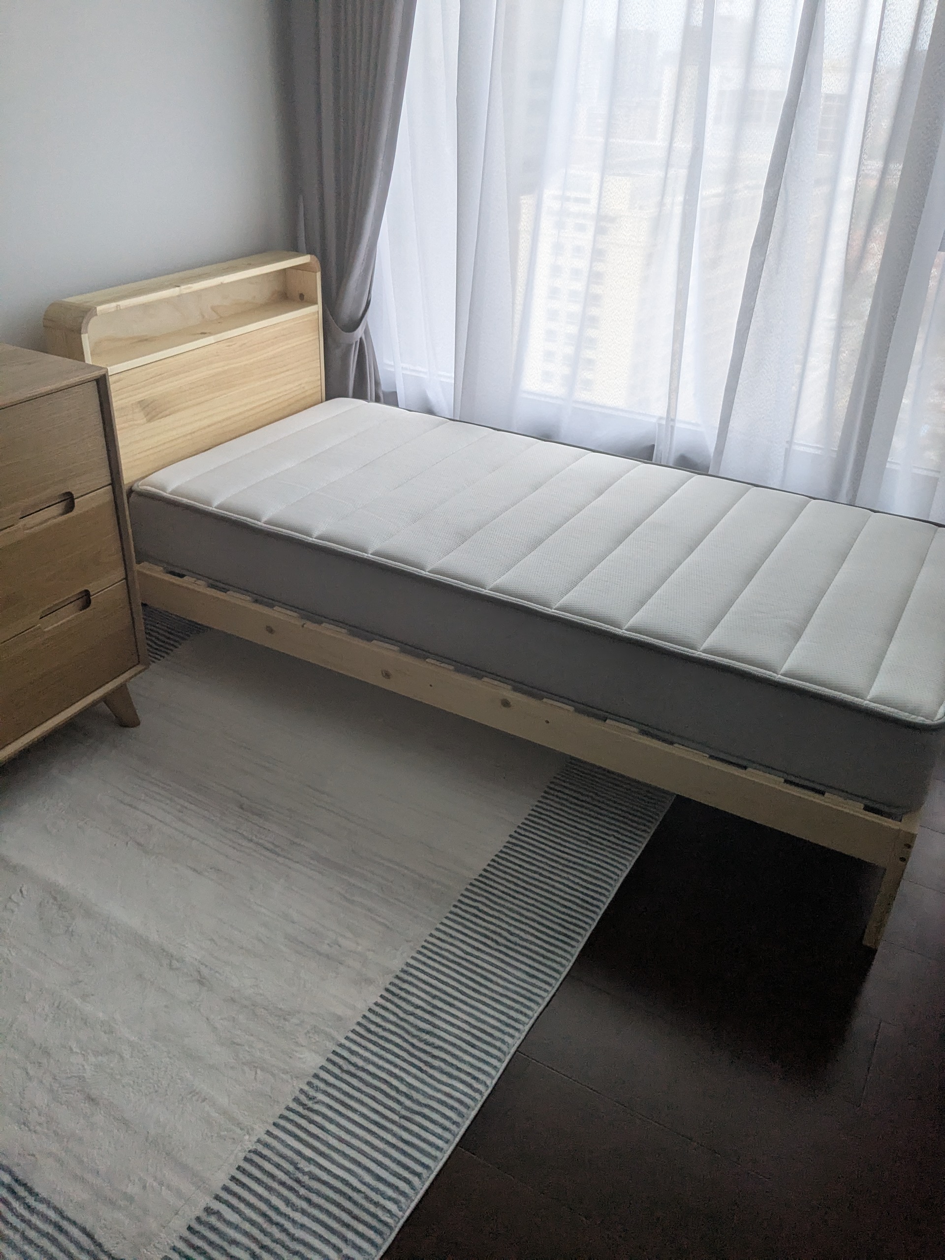 Customer home photo 1: Good quality and price. I'm satisfied with this.