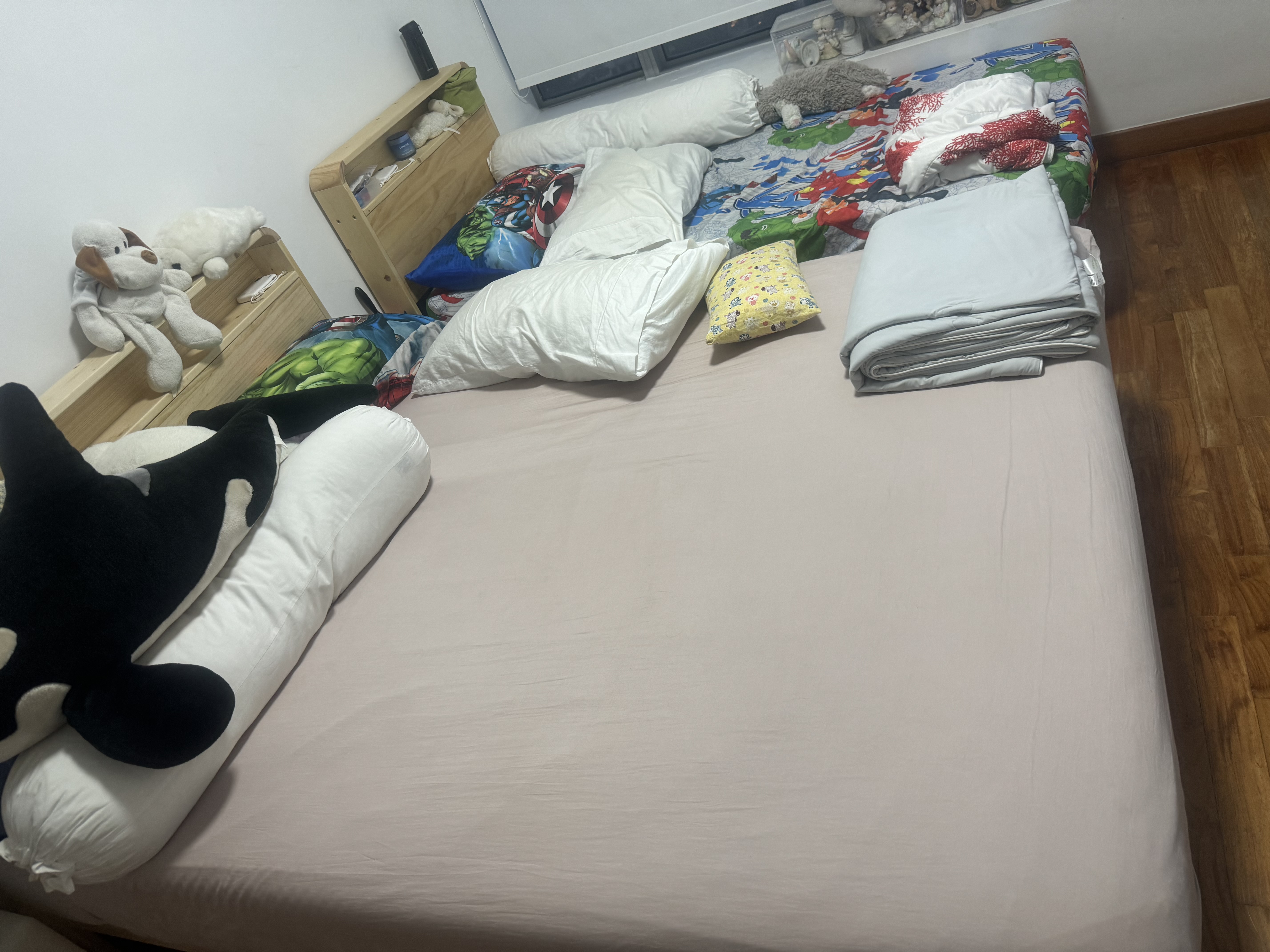 Customer home photo 7: Save space. Ideal for kids who is wearing spec & loved to read/ chat hp on the bed b4 zzz.