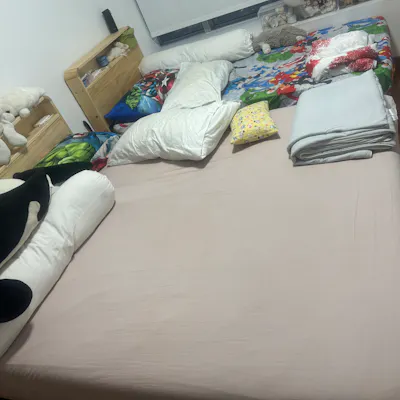 Customer home photo 7: Save space. Ideal for kids who is wearing spec & loved to read/ chat hp on the bed b4 zzz.