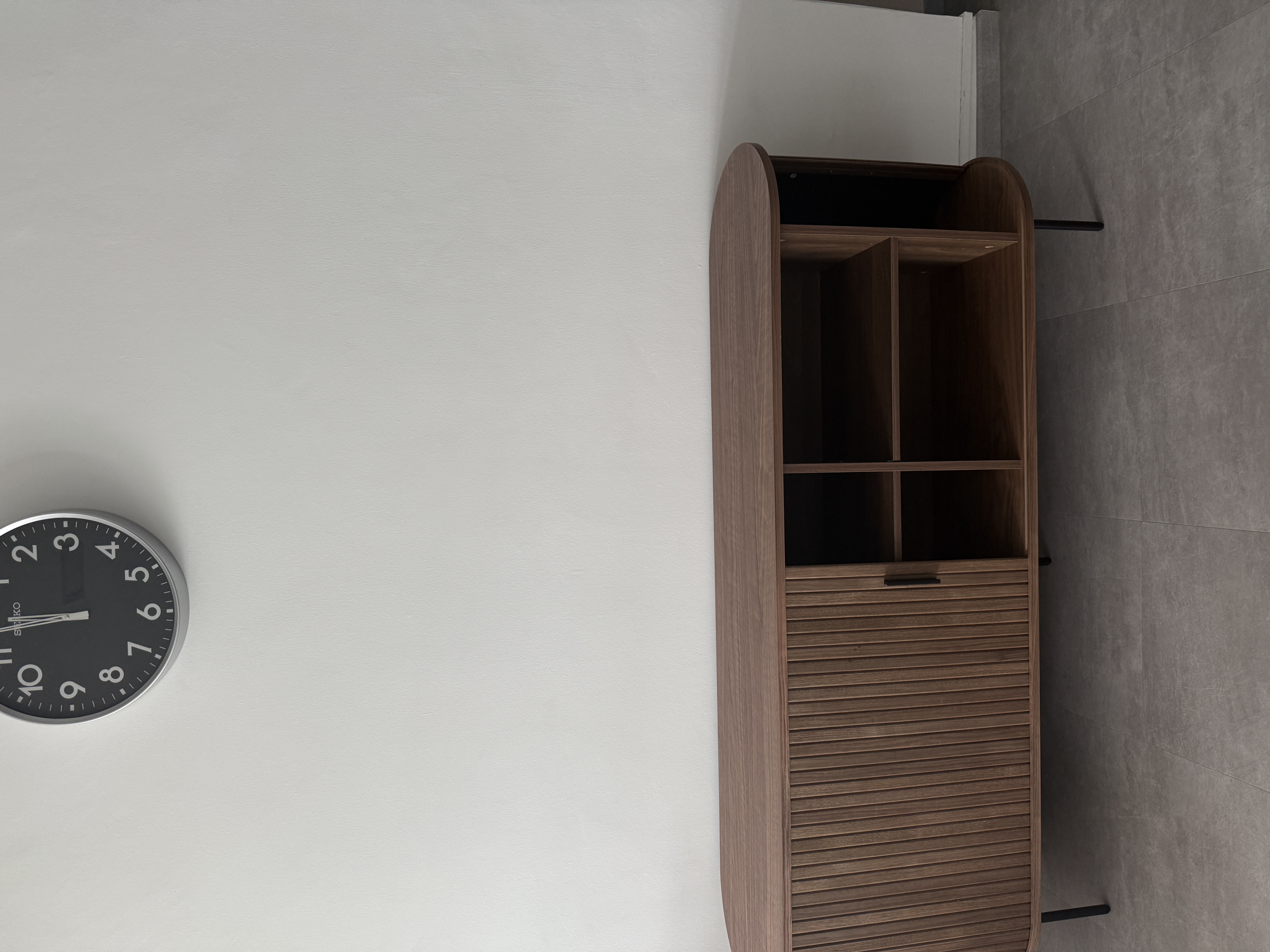 Customer home photo 1: Look nice and spacious. The side able to open fully to place in taller stuffs if they are unable to fit into the normal shelfs. 
Feel sturdy as it is hold up by 5 support at the bottom.