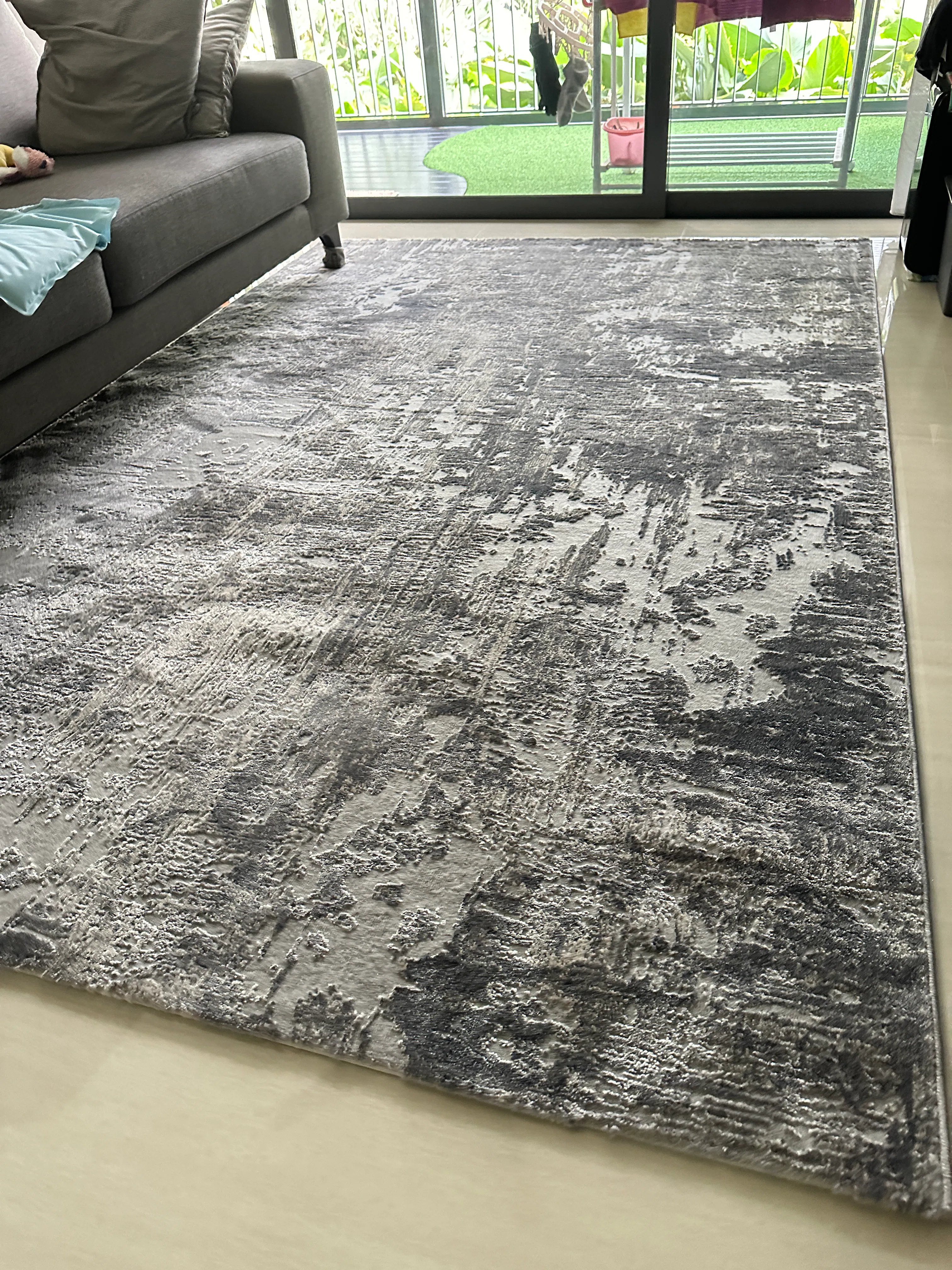 Invista Low Pile Rug - Daze (3 Sizes) - 2.3m x 1.6m